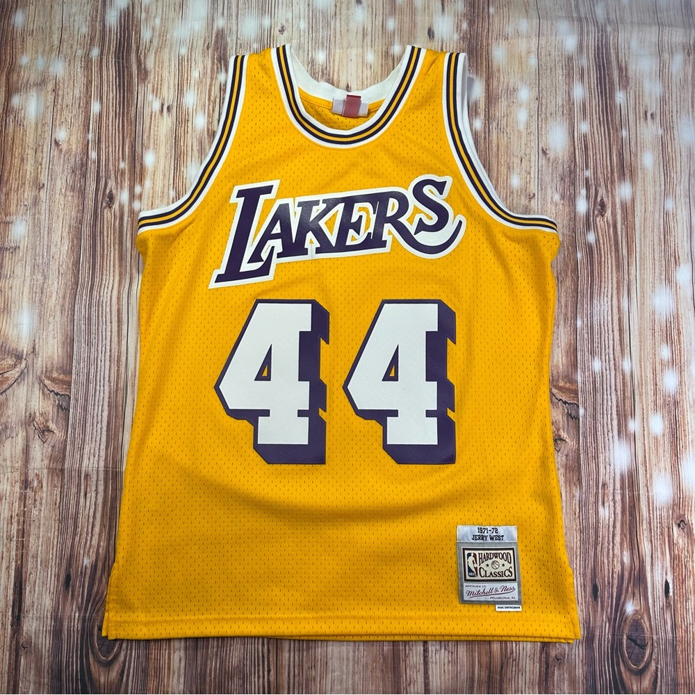 Los Ángeles Lakers Jerry West Mitchell Ness Jersey  Made in China